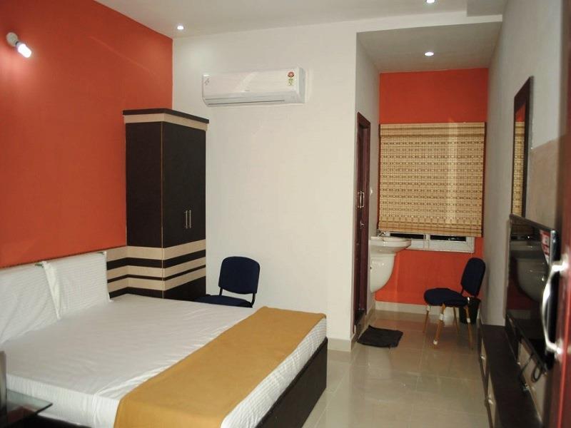 Ssr Hotel ศรีกาลาฮาสตี ภายนอก รูปภาพ